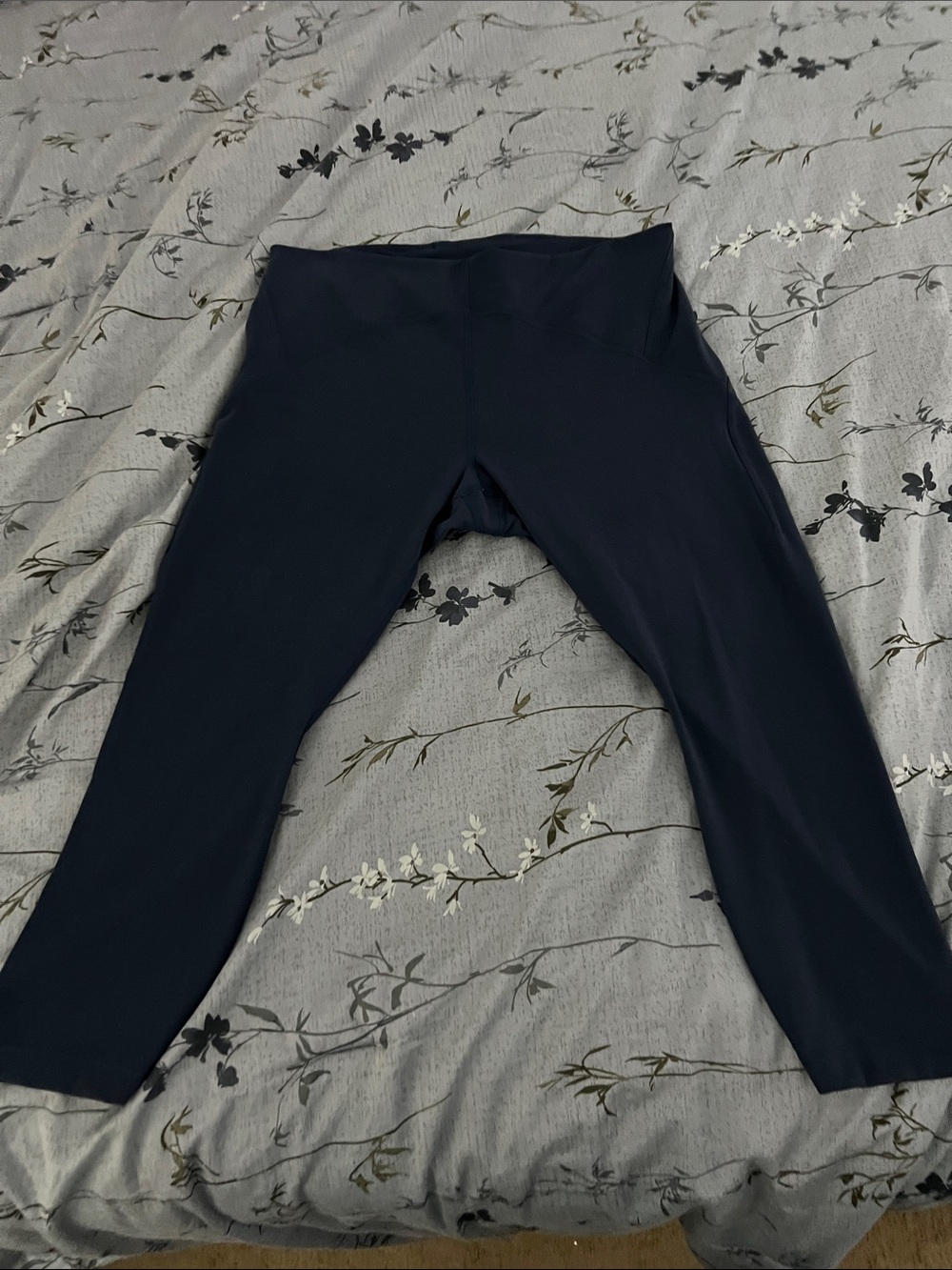 lululemon athletica navy high-rise cropped leggings